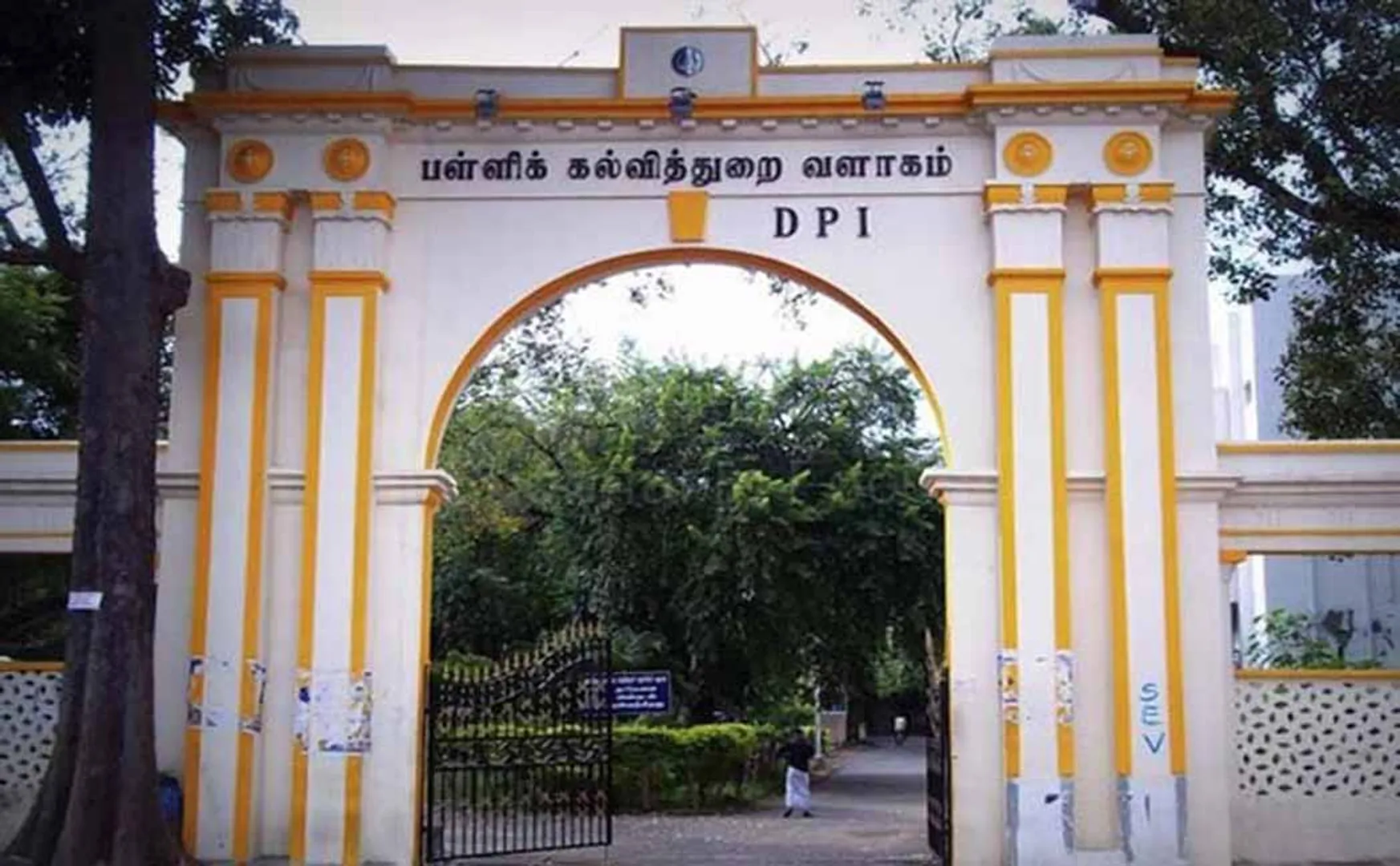 tamilnadu govt schools staff demand students affect